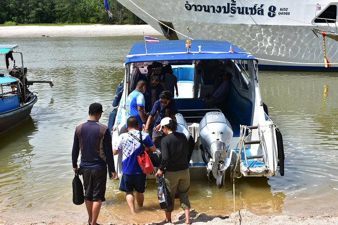 4 Island Speed Boat Adventure from Krabi - A picnic lunch and a longer pause on Poda Island