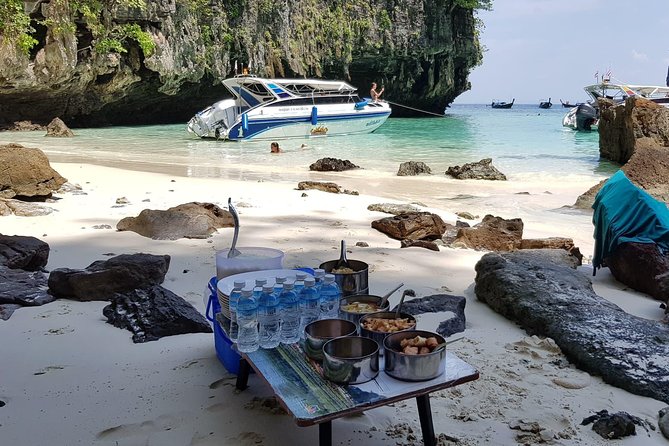 4 Islands Sunset + Plankton, Semi-Private Tour only 12 Guests - A sunset cruise with a night-swim finale