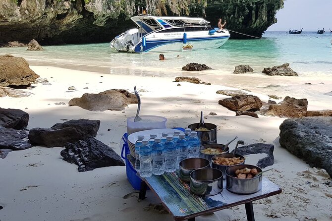 4 Islands Sunset Private Tour - Chicken Island: a quick look at the famous profile