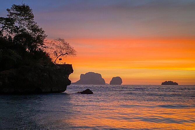 7 Island sunset tour by Speedboat | Catamaran plus BBQ & Plankton - Chicken Island and the shape of the route