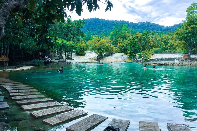 All day Krabi Jungle Tour (Hot Spring Water, Emerald Pool, Tiger Cave Temple) - Three very different stops in one Krabi day