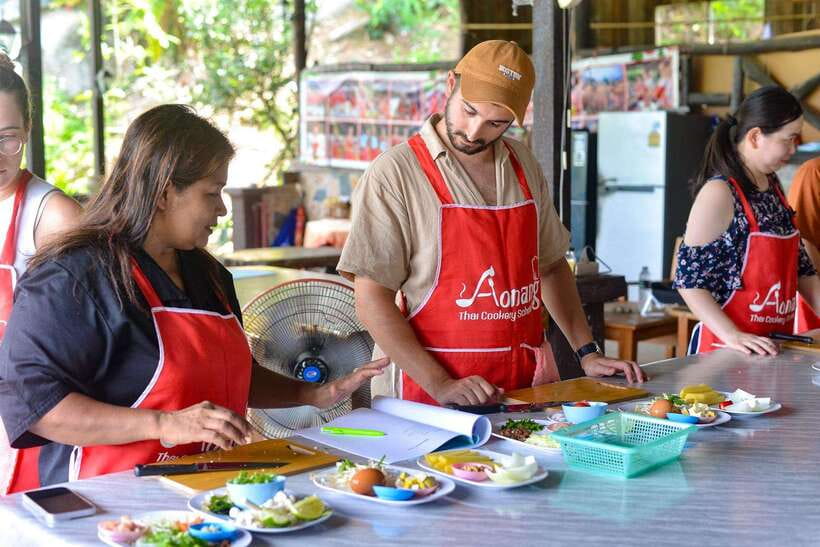 Ao Nang: Half-Day Thai Cooking Class Krabi Province - Who will get the most from the class