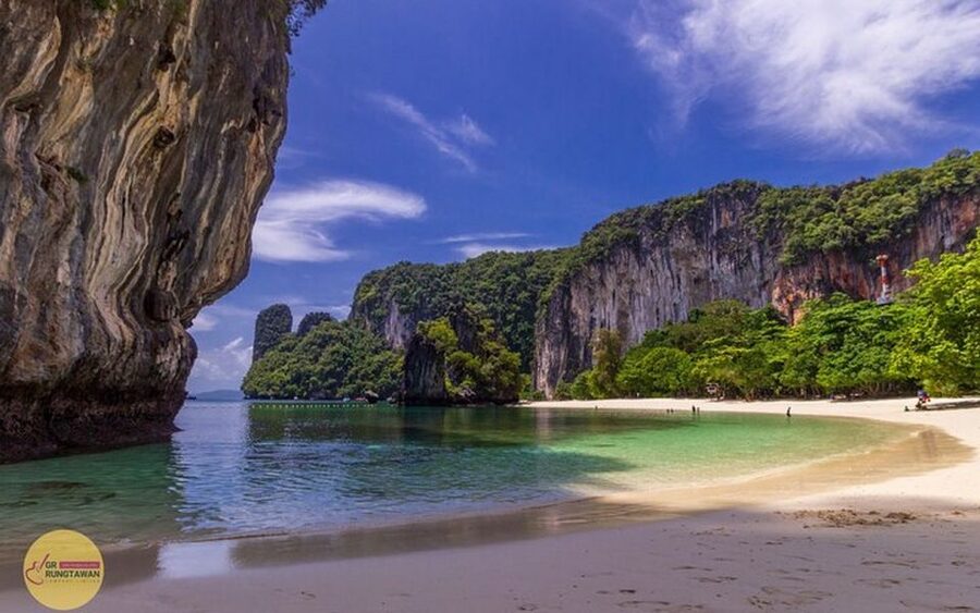 Ao Nang: Hong Islands Tour by Speedboat or Longtail Boat - A half-day island route from Ao Nang