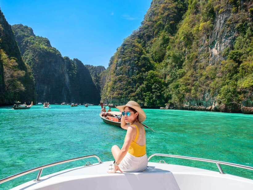 Ao Nang: Premium 4 Islands Snorkeling Tour by Speedboat - A six-hour route built around the islands
