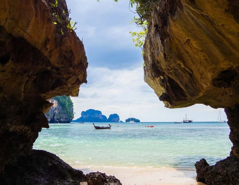 Ao Nang: Premium 4 Islands Snorkeling Tour by Speedboat - Who should book this island circuit?