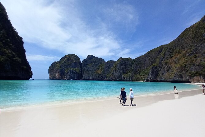 Early Bird Trip Phi Phi & 4 Islands–Premium Speedboat from Krabi - Bamboo Island gives you breathing room