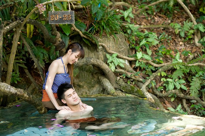 ECO Premium Jungle Hot Springs and Temple Tour - Lunch at a local Thai restaurant