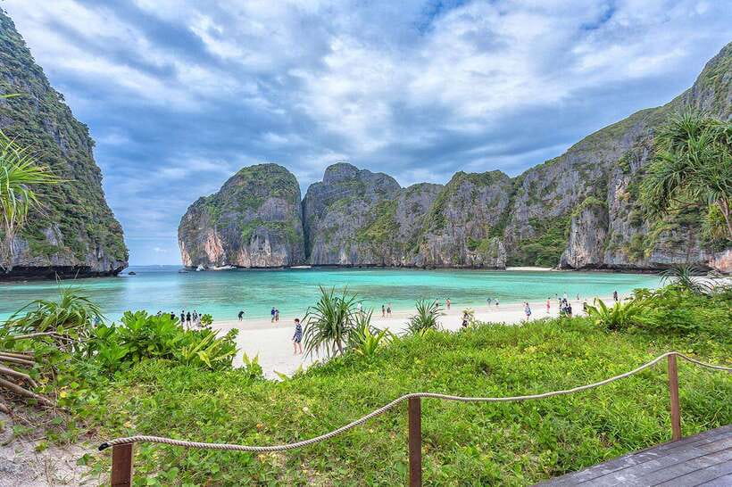 From Krabi: Maya Bay, Bamboo & Phi Phi Islands Day Tour - Who should book this island day trip?