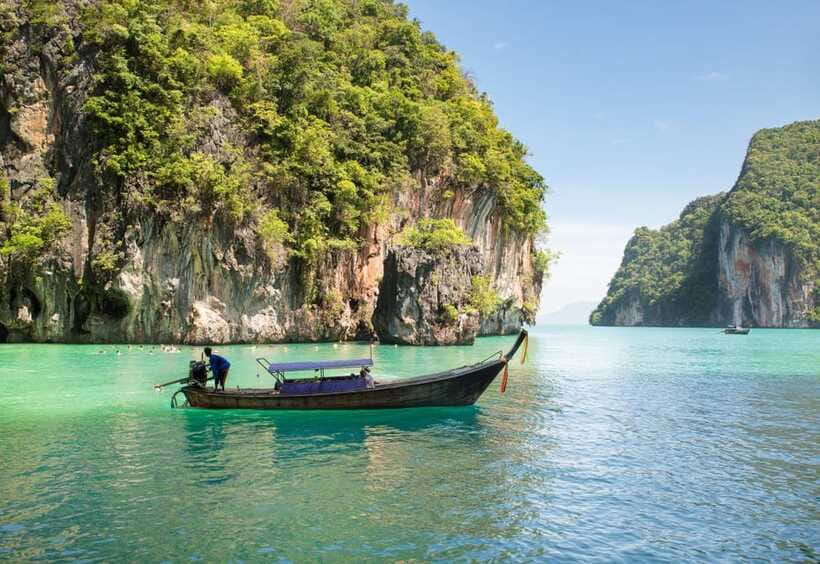 From Phi Phi islands: Phi Phi, Maya Area by longtail Boat - Choosing sunrise or sunset