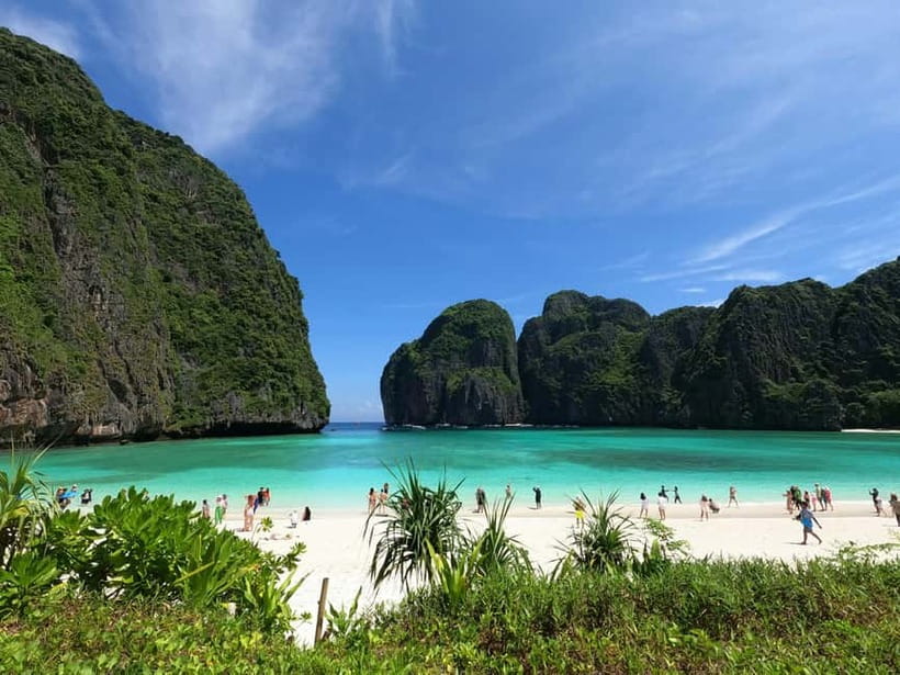 From Phi Phi: Maya Bay HalfDay Longtail Boat with Snorkeling - A four-hour route through Phi Phi’s coastal sights