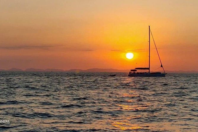 From Phi Phi: Sunrise & Beat The Crowds to Maya Bay by Speedboat - Should you book it?