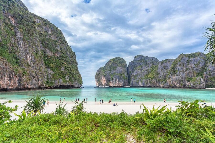 From Phi Phi: Sunrise Maya Bay, Pileh Lagoon Speedboat Tour - What to know before you go