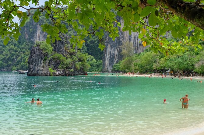 Hong Islands One Day Tour From Krabi - Timing, crowds and practical trade-offs