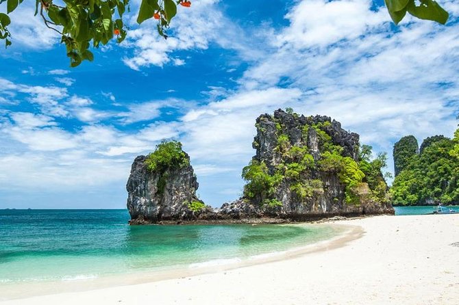 Hong Islands Sunset & Glow Plankton Night Trip from Krabi - The night swim and the glow