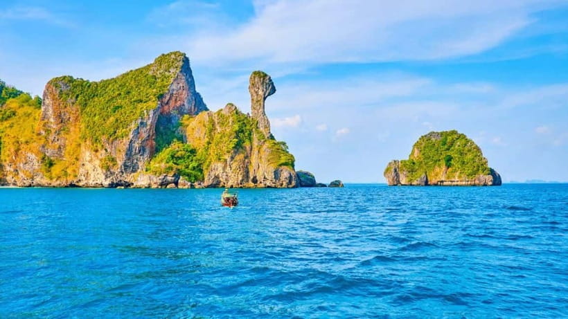 Krabi: 4 Islands and Caves Boat Tour with Lunch - Chicken Island for water and views