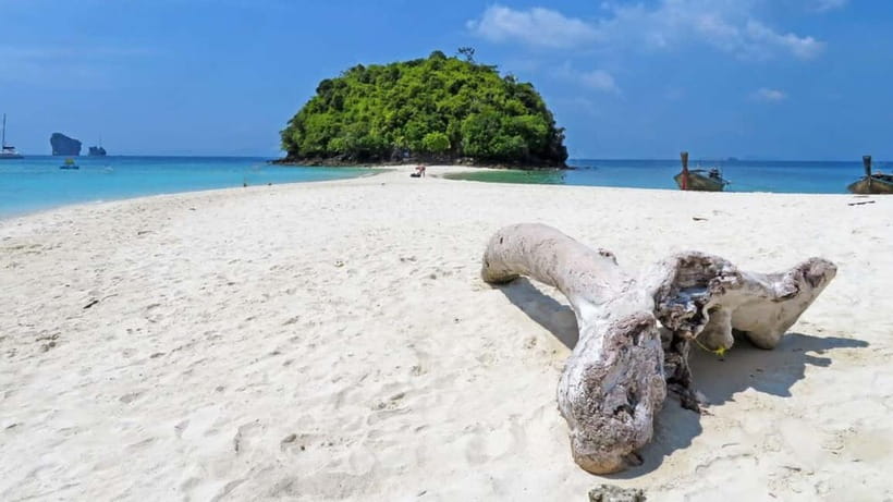 Krabi: 4 Islands and Caves Boat Tour with Lunch - Koh Poda: lunch and the longest pause