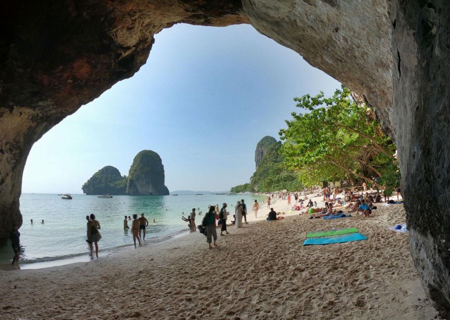 Krabi: 4 Islands & Krabi's Separated Sea Longtail Boat Tour - What a longtail ride really means
