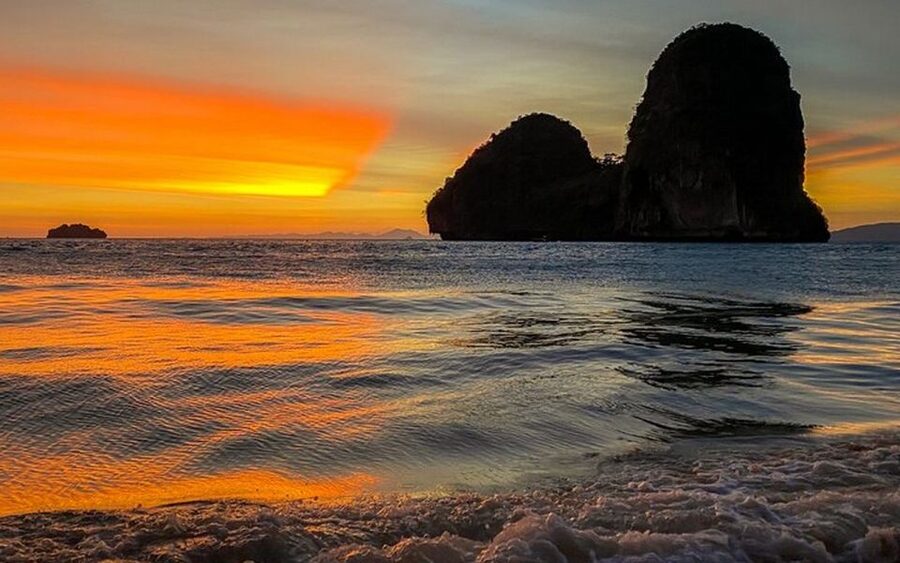 Krabi: Bioluminescent Plankton, Snorkeling & Sunset Tour - What the $40 price covers