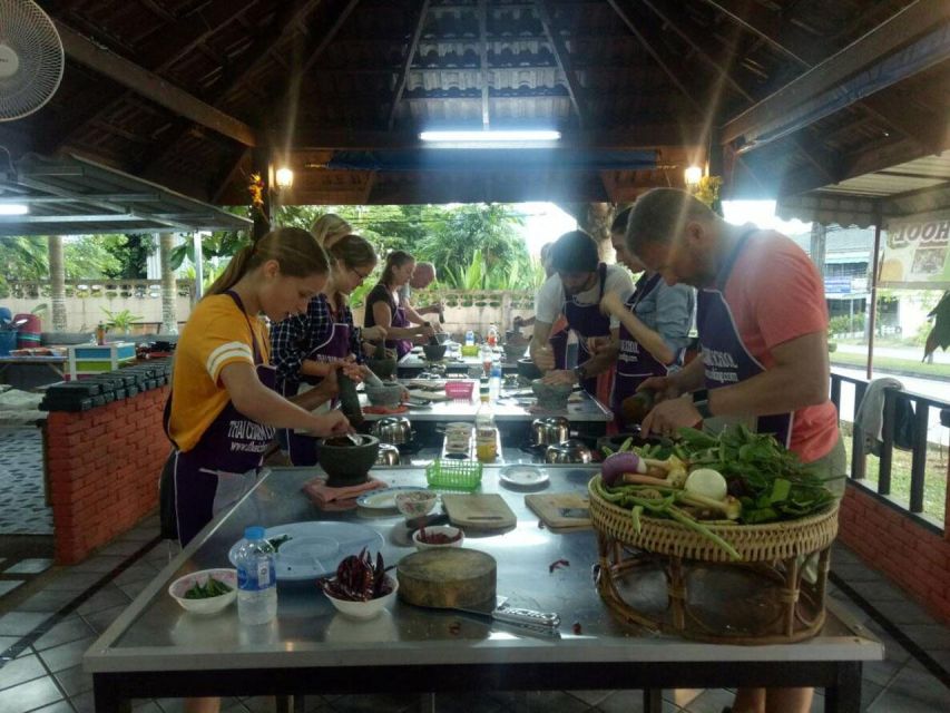Krabi: Cooking Class at Thai Charm Cooking School with Meal - A menu built around your choices