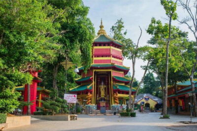 Emerald Pool, Hot Springs & Krabi Town Day Tour