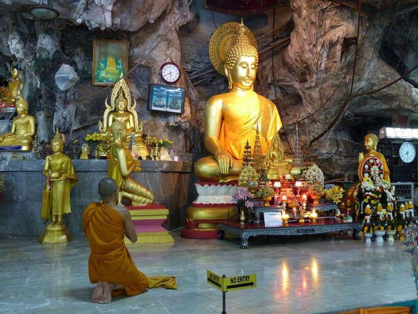 Krabi: Emerald Pool, Hot Waterfall, & Tiger Cave Temple Tour - A day away from Krabi’s coast