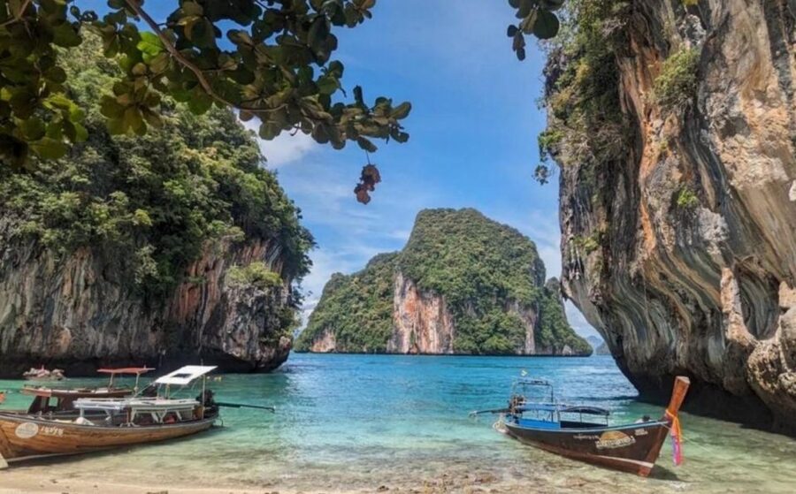 Krabi Hong Island Day Trip by Speed boat or Longtail Boat - What the service details tell you