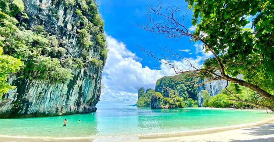 Krabi: Hong Island Tour by Longtail Boat with Kayak Option - Longtail boat route from Ao Nang to the islands