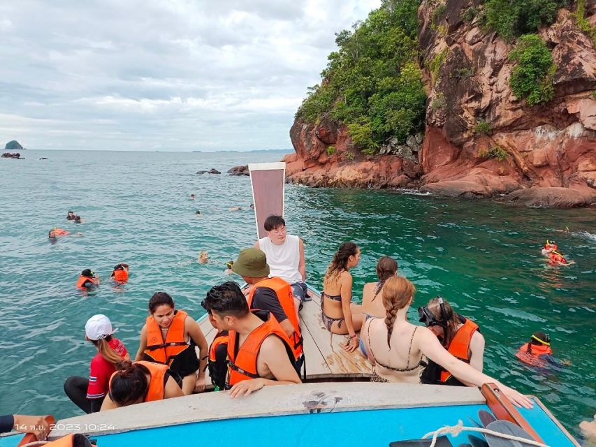 Krabi: Hong Island Tour by Longtail Boat with Kayak Option - The 360-degree viewpoint climb
