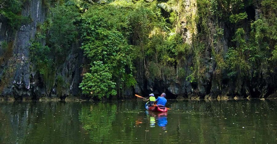 Krabi: Kayak Adventure through Ao Thalane Mangrove Forest - Mangrove channels, cliffs and caves