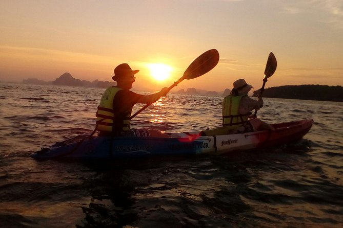 Krabi kayak at Ao Thalane - The paddle: calm water, changing scenery