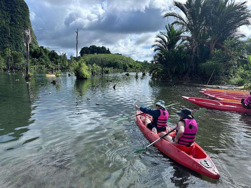 Krabi: Klong Root (Crystal lake) Kayaking tour - Choosing a time, and packing well