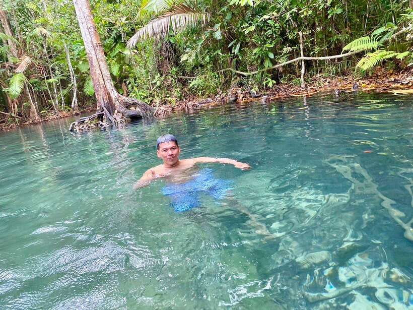Krabi: Klong Root (Crystal lake) Kayaking tour - Who should book this kayak trip?