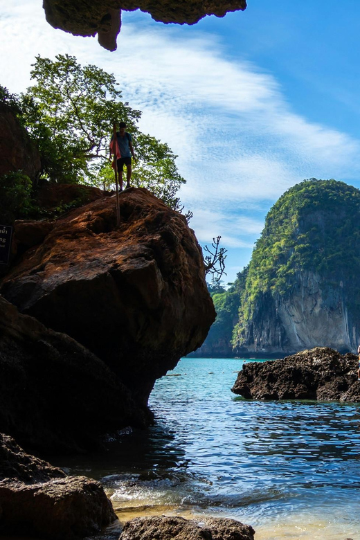 Krabi: Premium 4-Island Day Trip by Longtail Boat with Lunch - Chicken Island: snorkeling with a famous backdrop