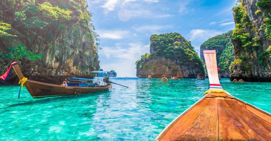 Krabi: Premium 4-Island Day Trip by Longtail Boat with Lunch - Koh Poda: lunch, swimming and a pause
