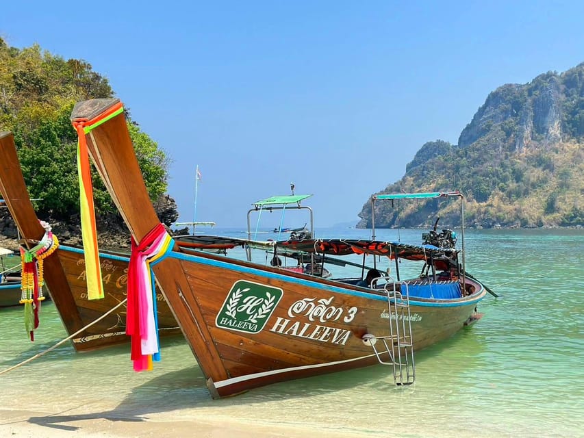 Krabi: Premium 4-Island Day Trip by Longtail Boat with Lunch - Phra Nang Cave Beach: cliffs and a final swim