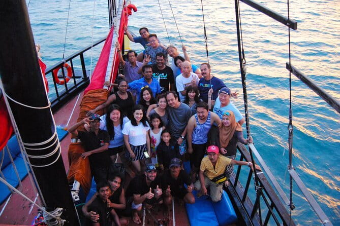 Krabi Private Snorkeling Cruise with Bioluminescent Night Snorkel - Dinner, safety and the details that count
