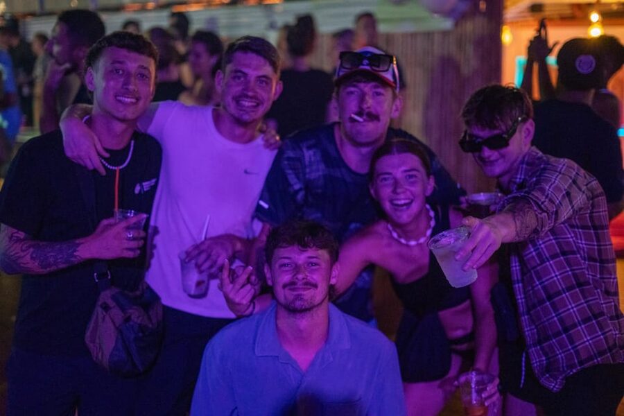 Krabi Pub Crawl - Join Nomads For The Best Night in Ao Nang! - Starting with shots, games and a group T-shirt