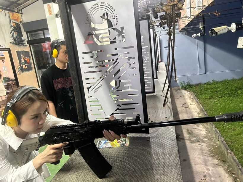 Krabi shooting range(.22 LRM4, .10 bullet) - Who will enjoy this activity most?