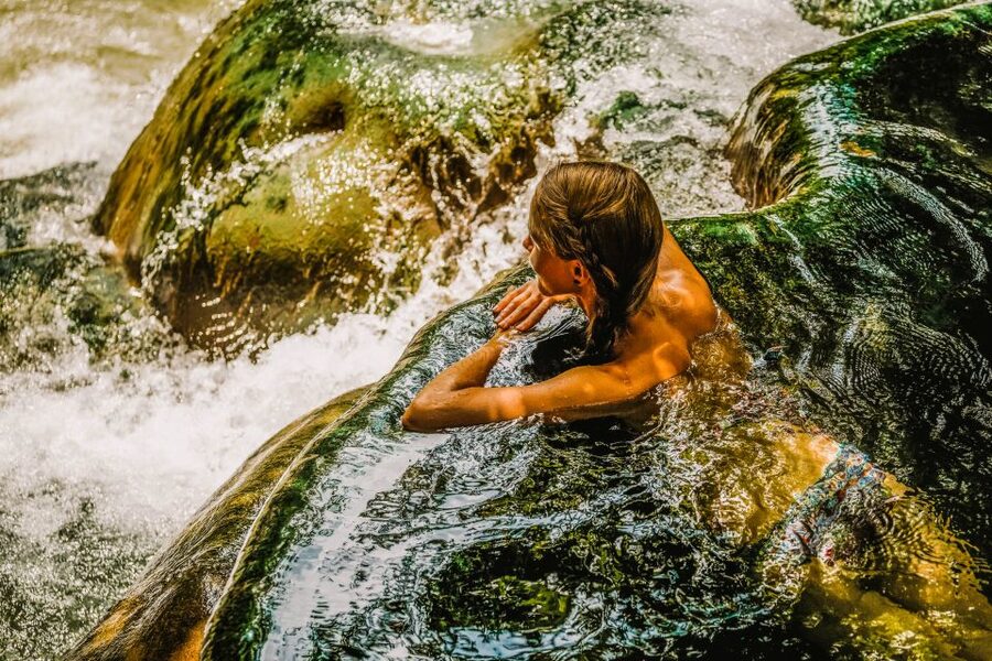Krabi: Tiger Cave Temple, Emerald Pool and Hot Springs Tour - Should you book the Krabi temple and pools tour?