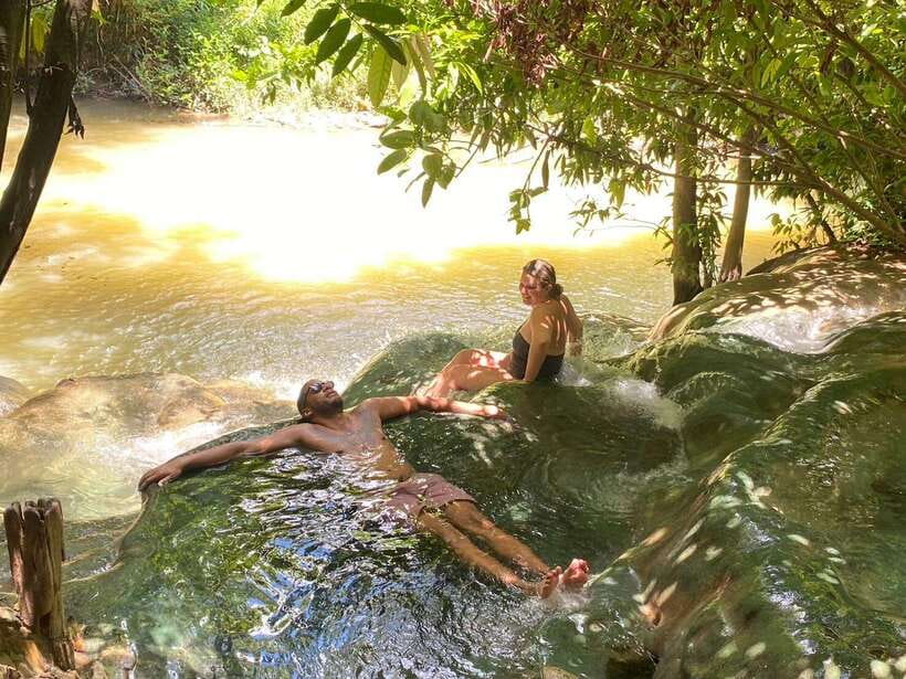 Krabi: Tiger Cave Temple, Emerald Pool and Hot Springs Tour - Lunch is a pause, with food on your own tab