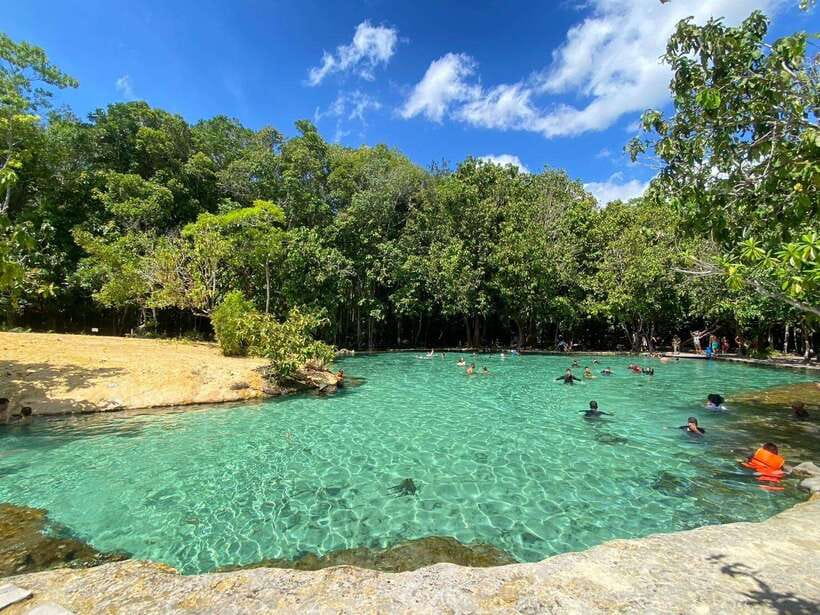 Krabi: Tiger Cave Temple, Emerald Pool and Hot Springs Tour - Small details that make the day easier