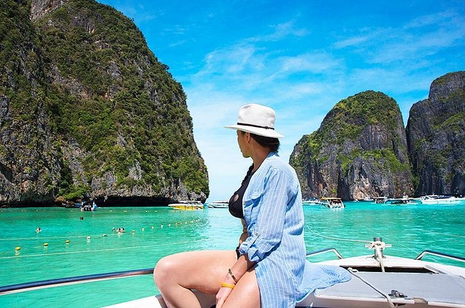 Krabi to Phi Phi Islands by Speedboat - A fast crossing that buys island time