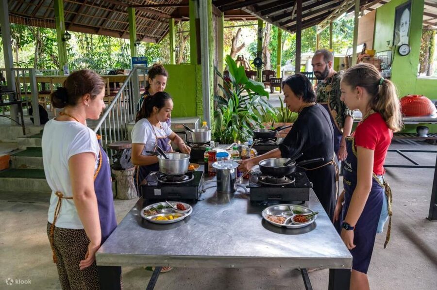 Krabi: Ya's Cookery Late Afternoon Thai Cooking Class - Four kinds of Thai cooking in one afternoon