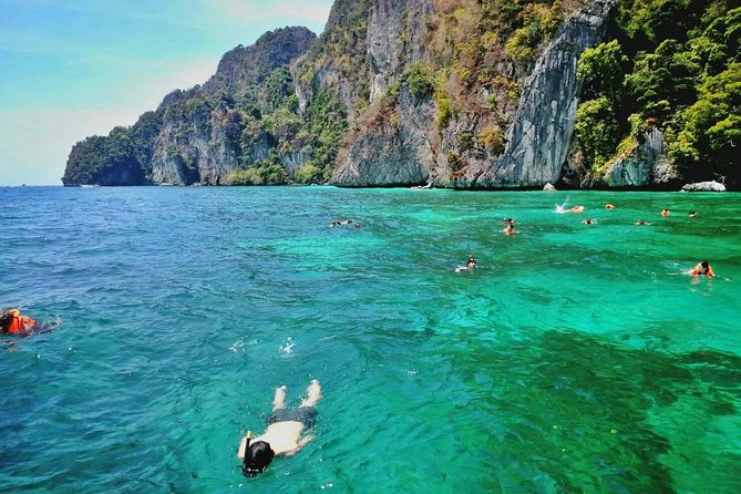 Phi Phi Early Bird & 4 Islands - Day Tour by Speedboat From Krabi - An early start for a full day at sea