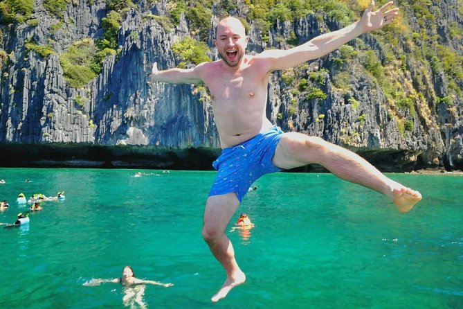 Phi Phi Early Bird & 4 Islands - Day Tour by Speedboat From Krabi - Pileh Bay, Viking Cave and Monkey Beach