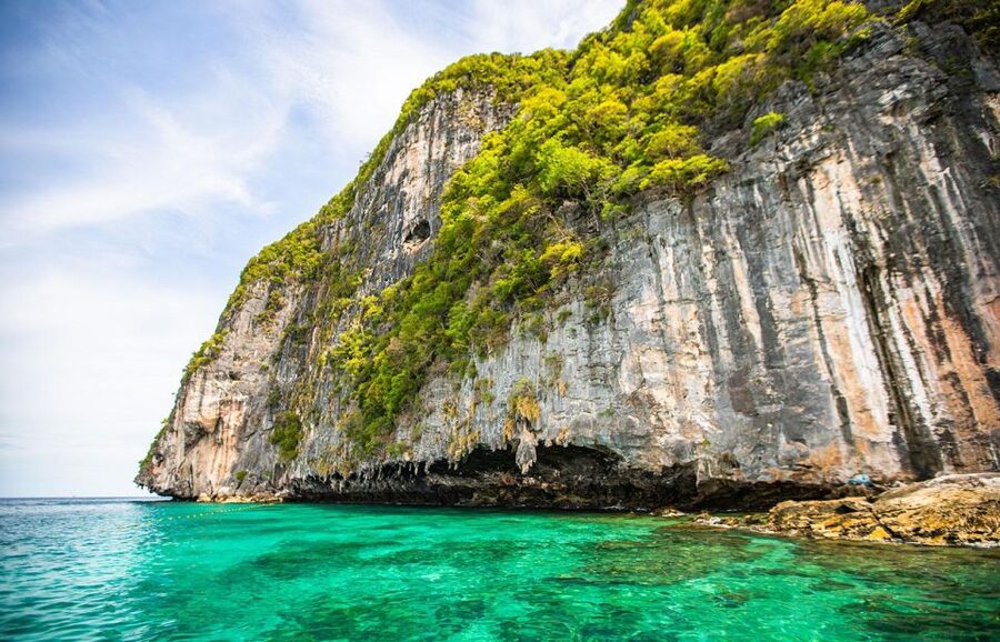 Phi Phi: Half-Day Phi Phi Snorkeling Trip by Longtail Boat - Pi Leh Lagoon: the cliff-ringed highlight
