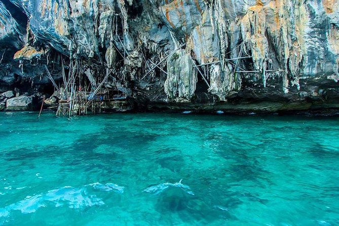Phi Phi Island Half Day Tour From Phi Phi by Longtail Boat - What the longtail ride is really like