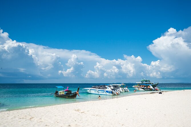 Phi Phi Islands Speedboat Tour Adventure from Krabi - Lunch and free time on Phi Phi Don