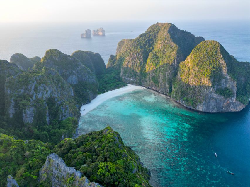 Phi Phi: Maya Bay, Bamboo Island & Plankton Full-Day Tour - Sunset and the plankton swim