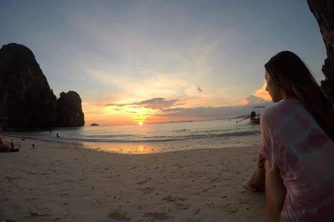 Private Tour to Hong Islands & 4 Islands with Sunset & Night Snorkel - Lunch on an island, not in a queue